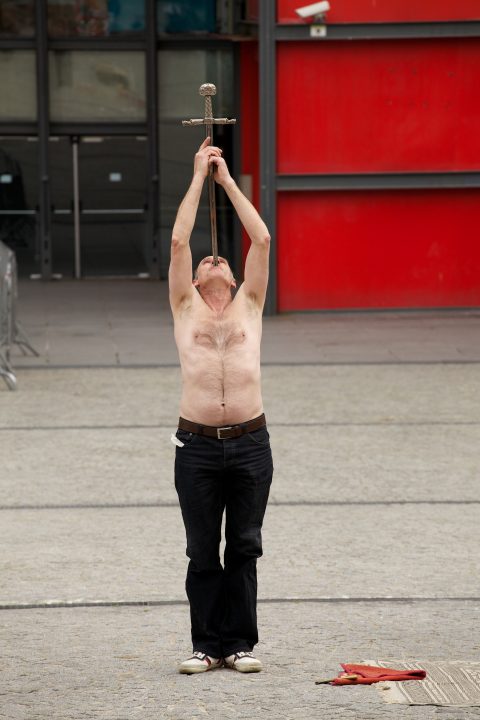 Street Performer Centre Pompidou