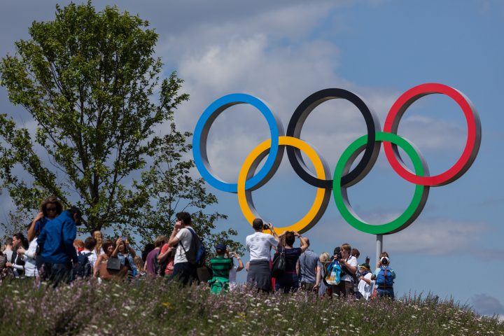 Fans Queue to Take Pictures of Olympic Rings London 2012 Olympics 0133