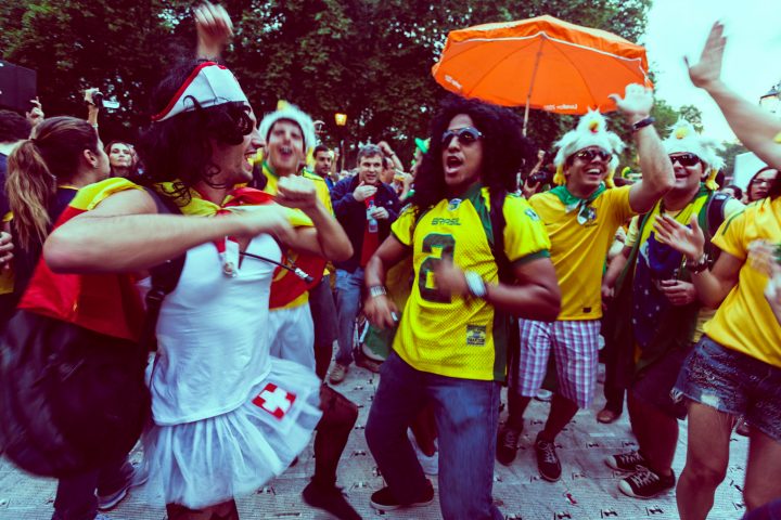 Amazing Brazil Fans Germany Vs Brazil Beach Volleyball Final London 2012 Olympics 0323