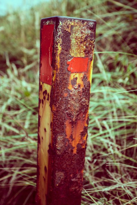 Rusty Post