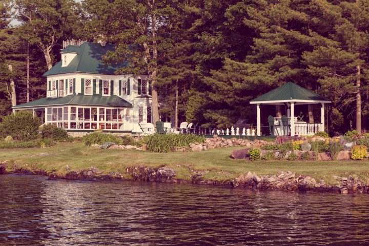 1000 Islands Cottage