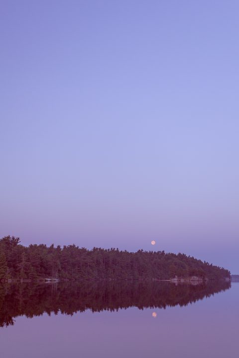 Moonrise 1000 Islands