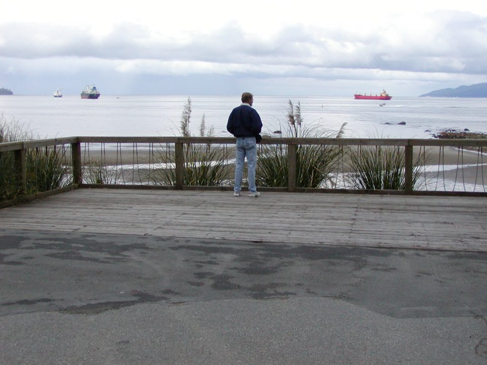 Duncan and Dad in Vanc May 2003 021_1