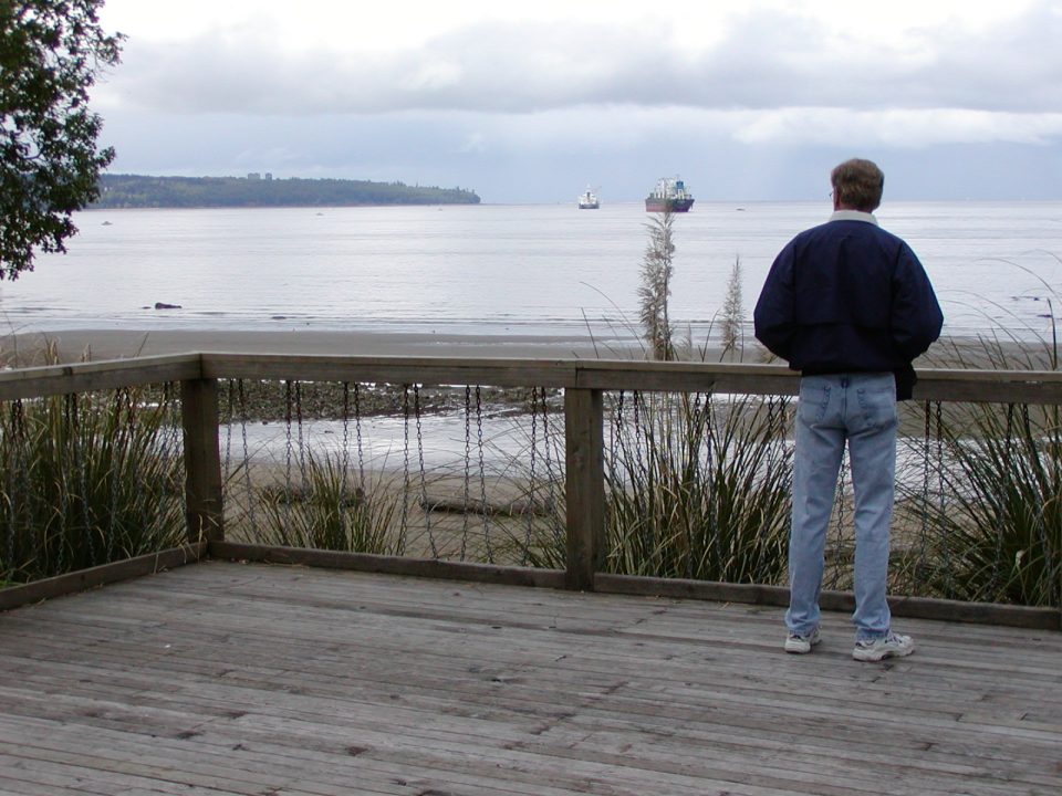 Duncan and Dad in Vanc May 2003 022_1