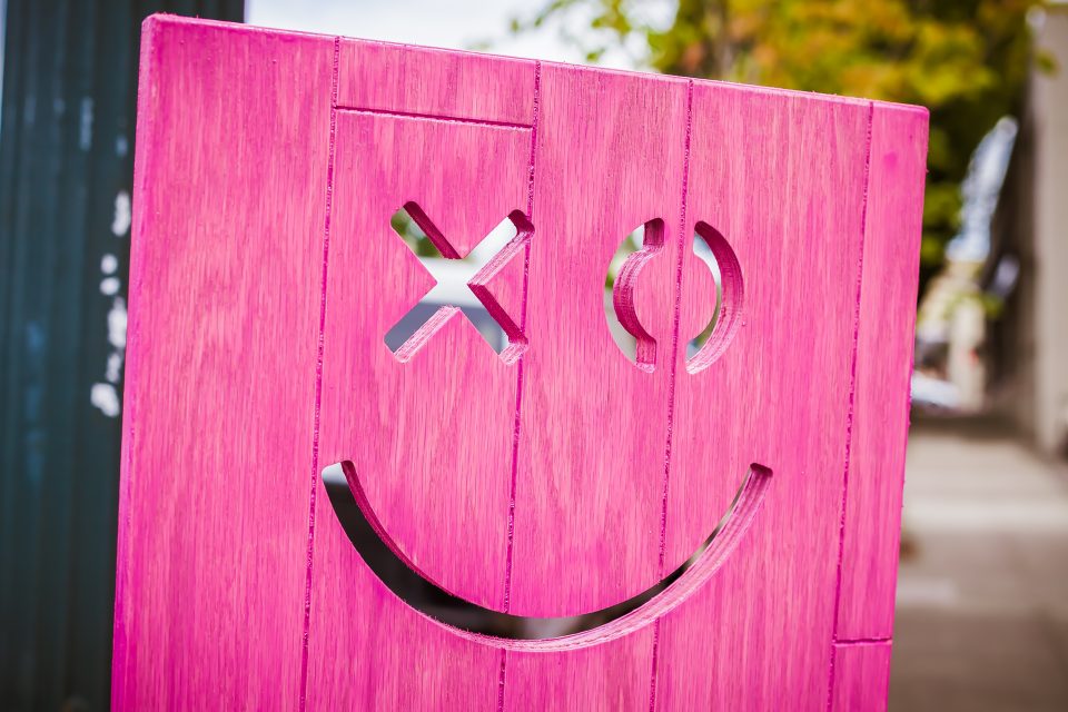 XOXO Smiley Face Sign XOXO 2013