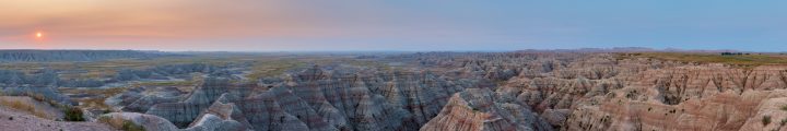 Big Badlands Overlook at Sunrise 02