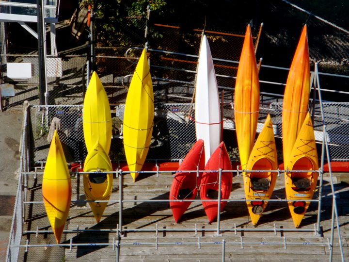 Kayaks Vertical
