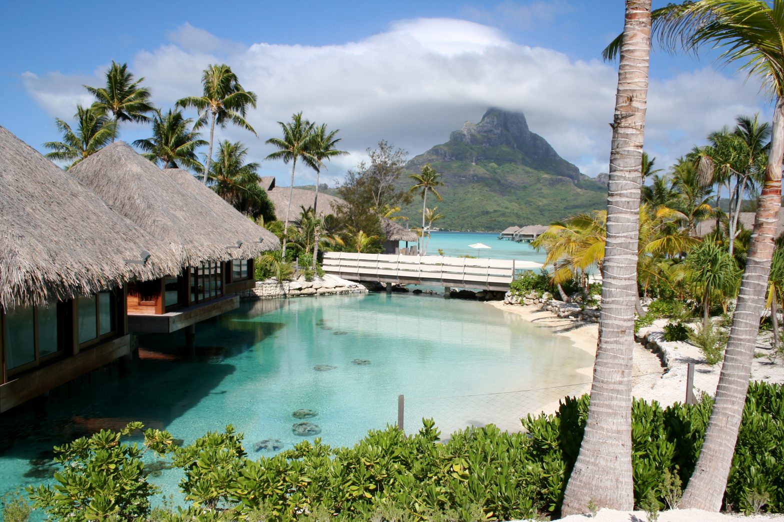 InterContinental Resort Bora Bora - Duncan.co