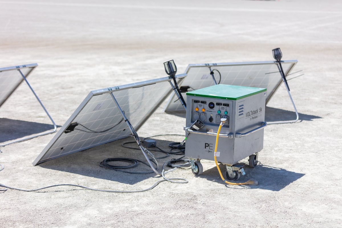 I like seeing more and more things powered by solar. Less generator noise etc. Just awesome.
