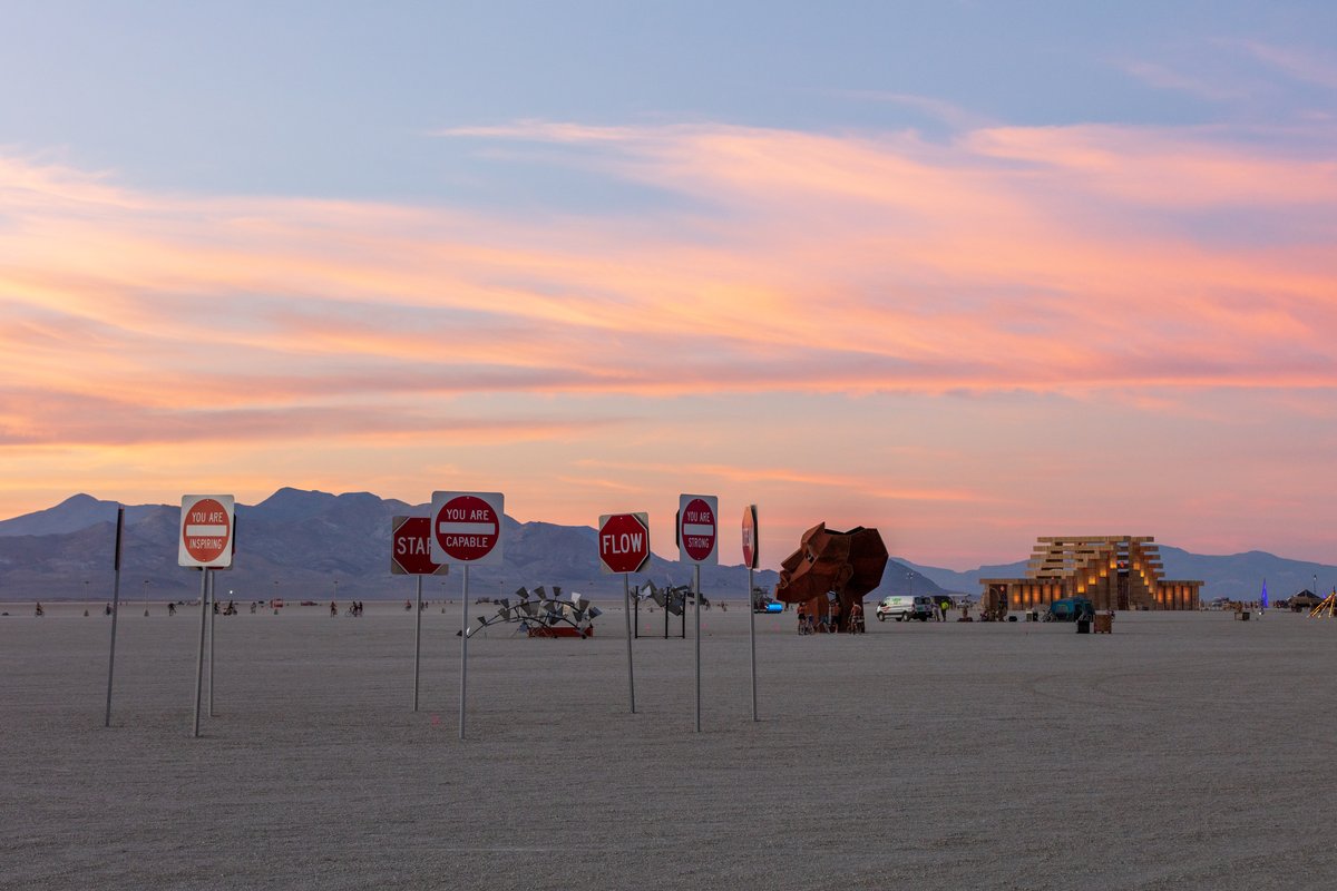 Pastel Playa at dusk