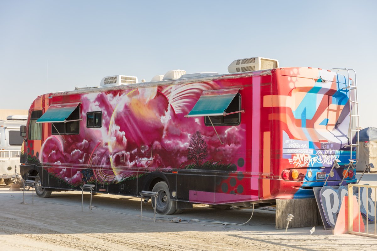 RV with amazing artwork. Love the colors here. Art by = Sector 17 = sectr17@gmail.com