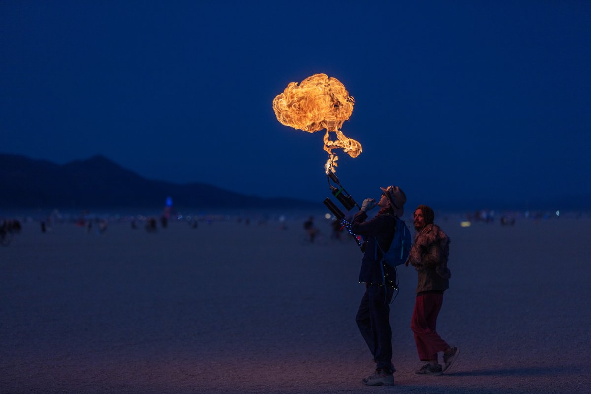 Nice flamethrower! Name unknown