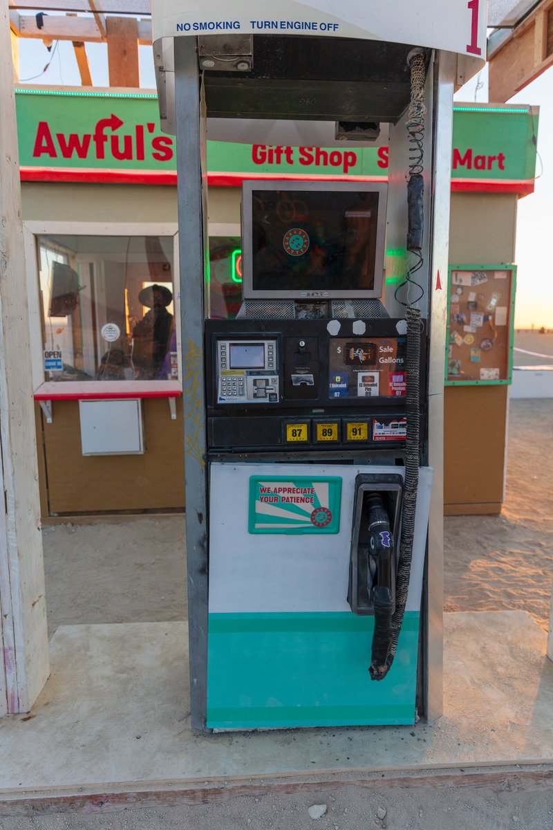 Awful's Gas & Snack