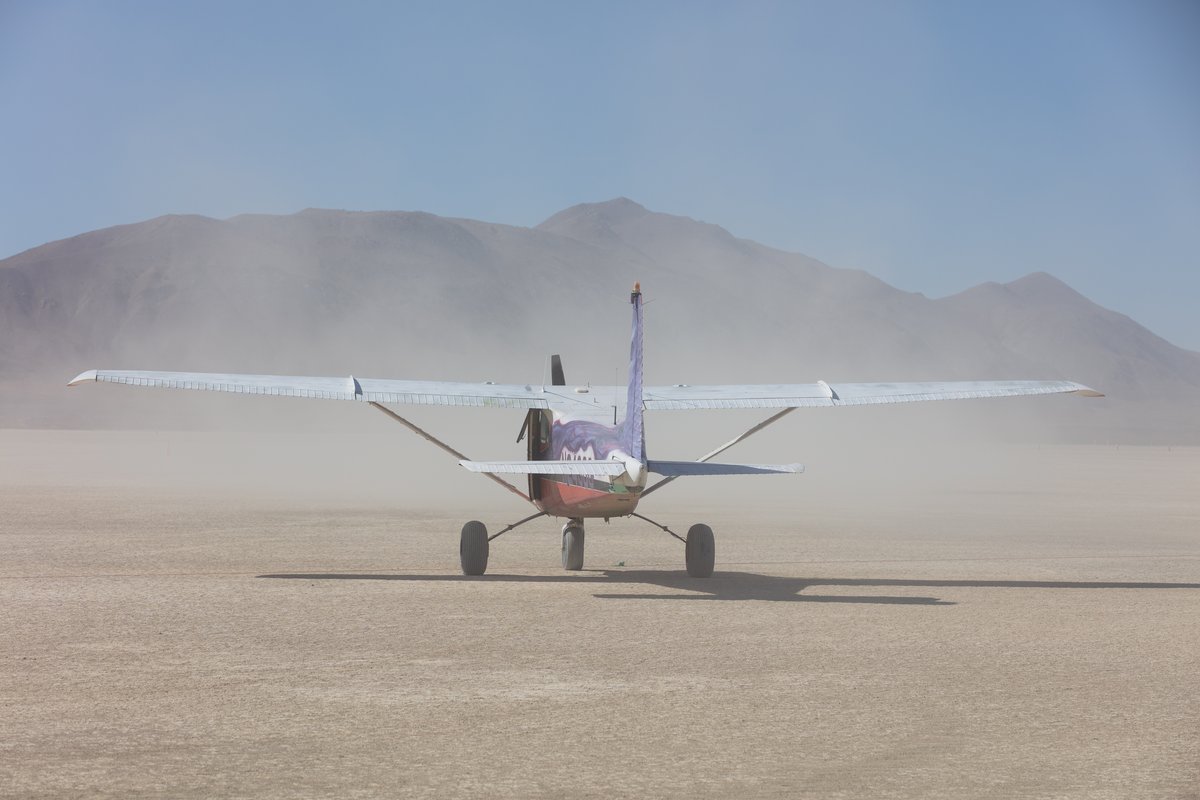 Aircraft at NV88.