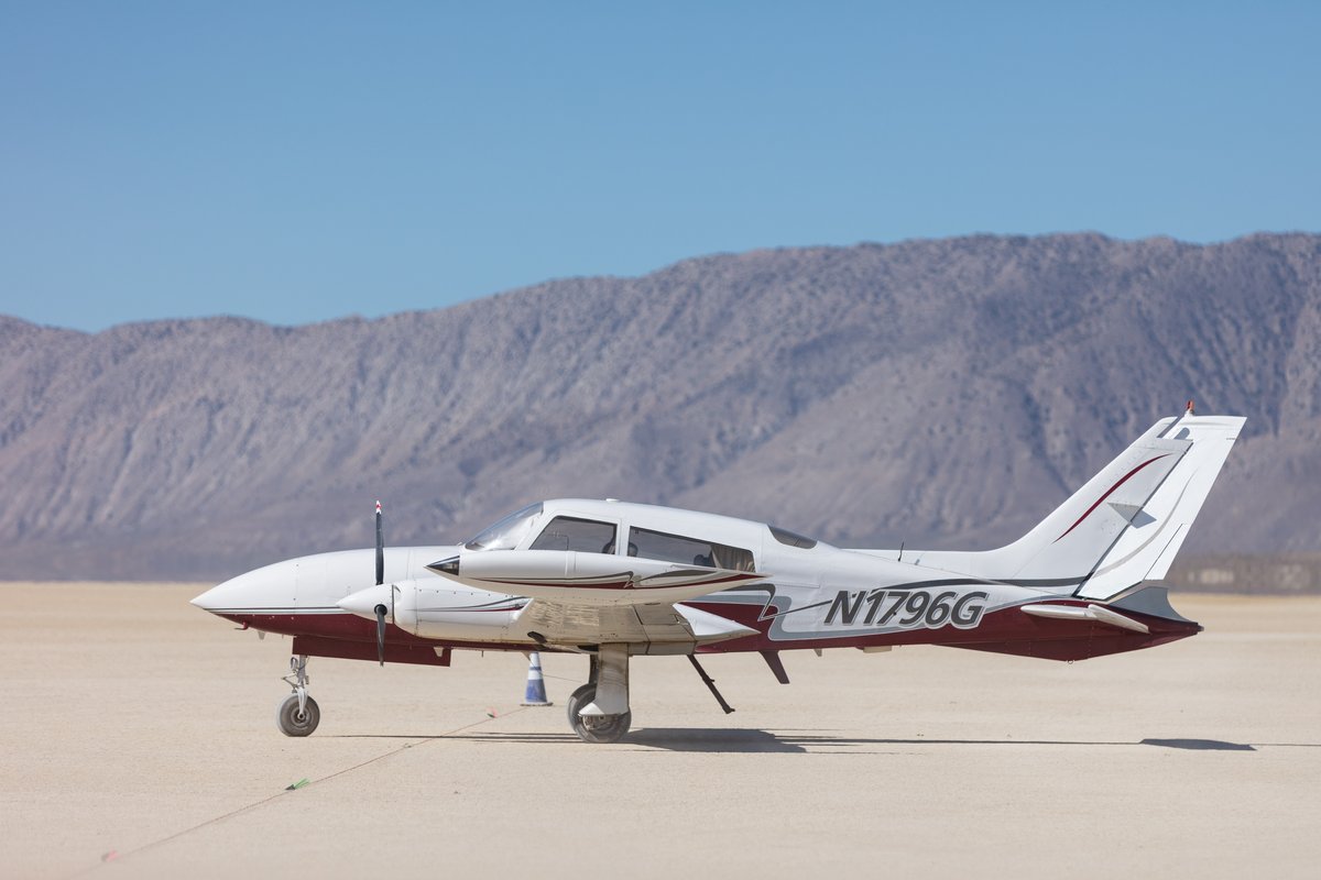 Aircraft at NV88.