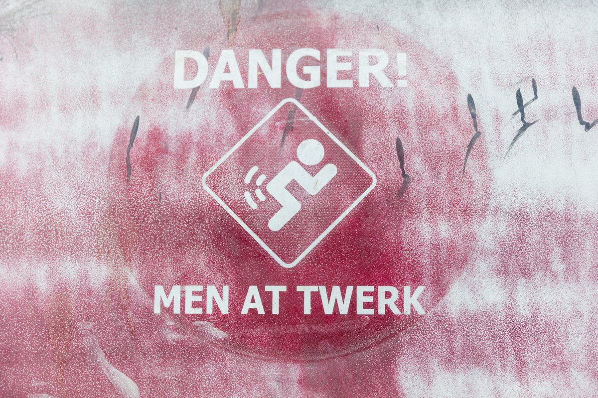 DANGER! Men At Twerk