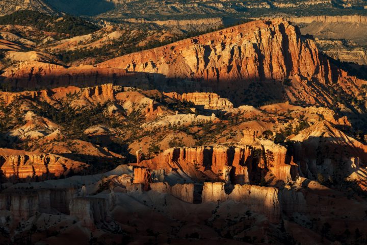 Layers at Bryce Canyon