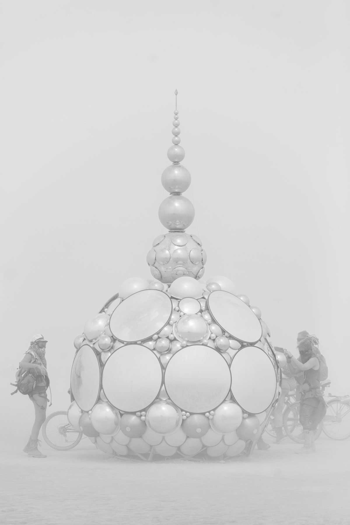 Compound Eye/"I" from: Newark, CA year: 2015  Compound I" glistens like a totemic pillar of eyeballs as light undulates over its multifaceted orbs. Mirrored spheres, surfaced with lens-like convex mirrors, stack one atop the other to a height of 18', referencing compound eyes of in...