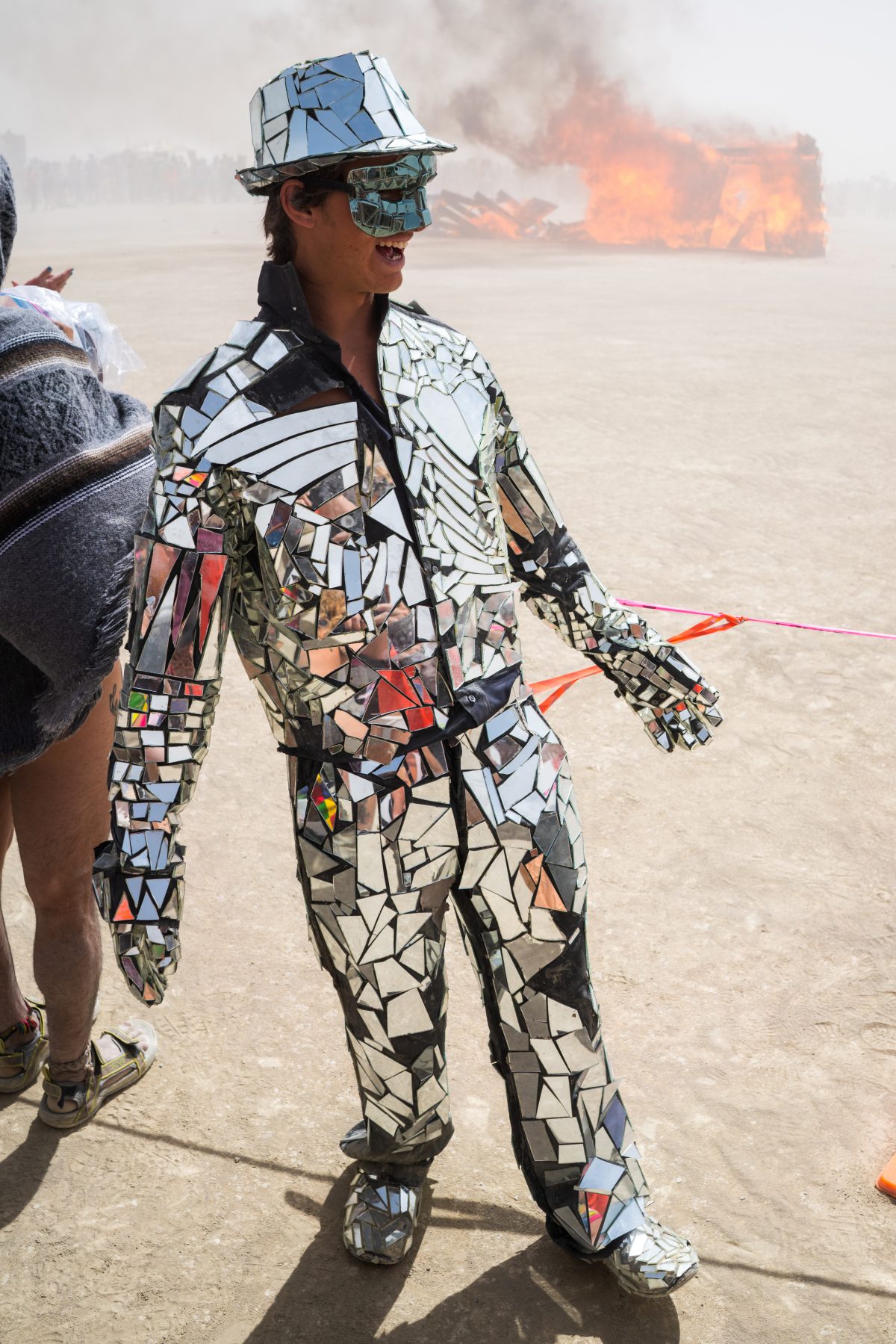 Burner with mirror costume