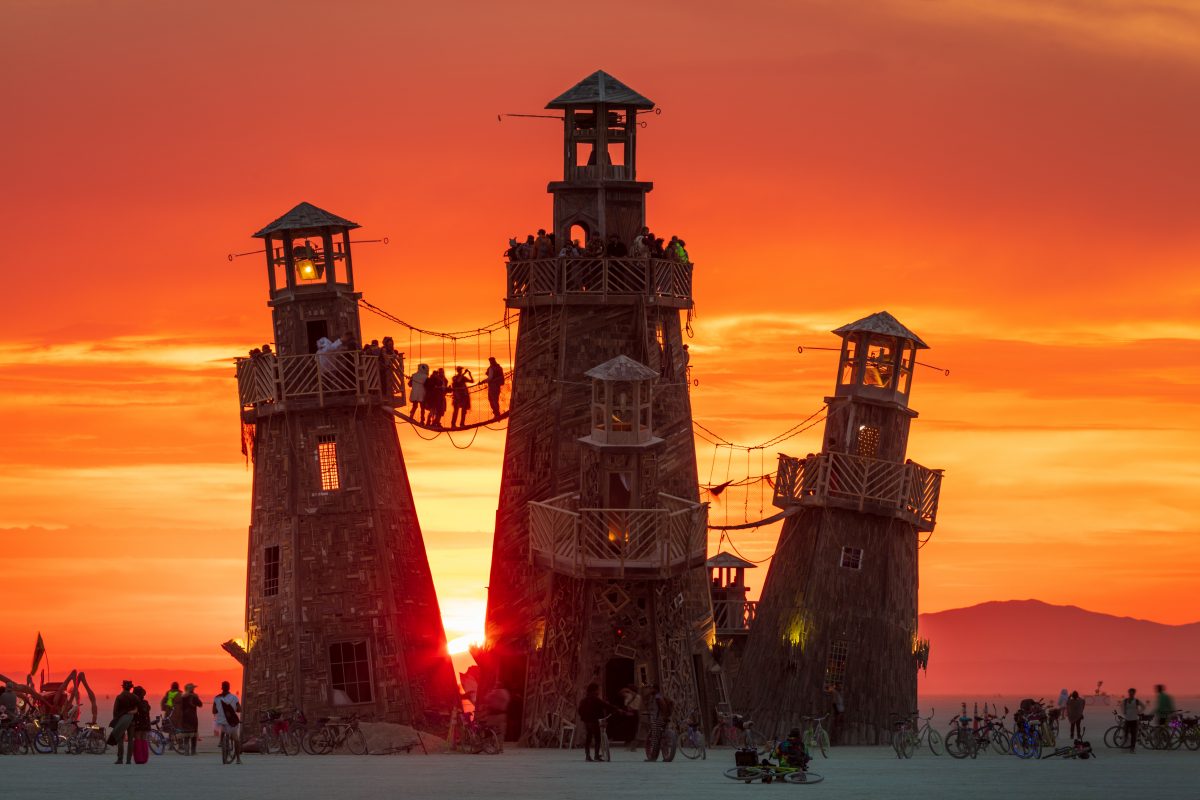 The Black Rock Lighthouse Service from: Oakland, CA year: 2016  A crystal like cluster of Lighthouses ranging from 6 to 60 foot tall and some leaning as much as 20 degrees. Inspired by the juxtaposition of creating a destination of fun and shelter by something that is meant to warn you of danger....