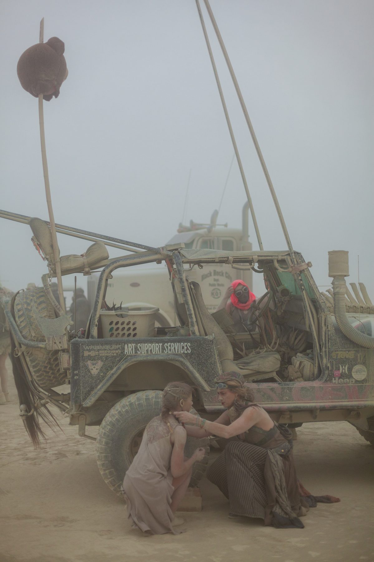 Party in the dust.