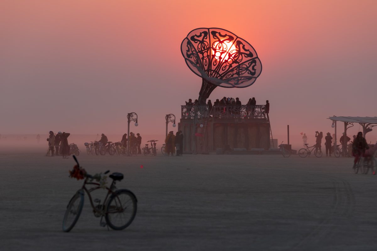 La Victrola by: La Victrola Society from: Oakland, CA year: 2017  La Victrola is a 30-foot tall wood and steel sculpture celebrating the music of a bygone era. Built by a community of volunteer artists at American Steel Studios in Oakland California, its period details, musical curation, and live...