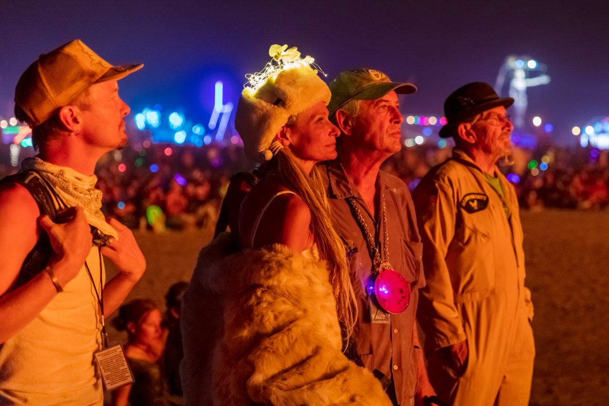 Larry Harvey and a few thousand friends watch The Man Burn 2017