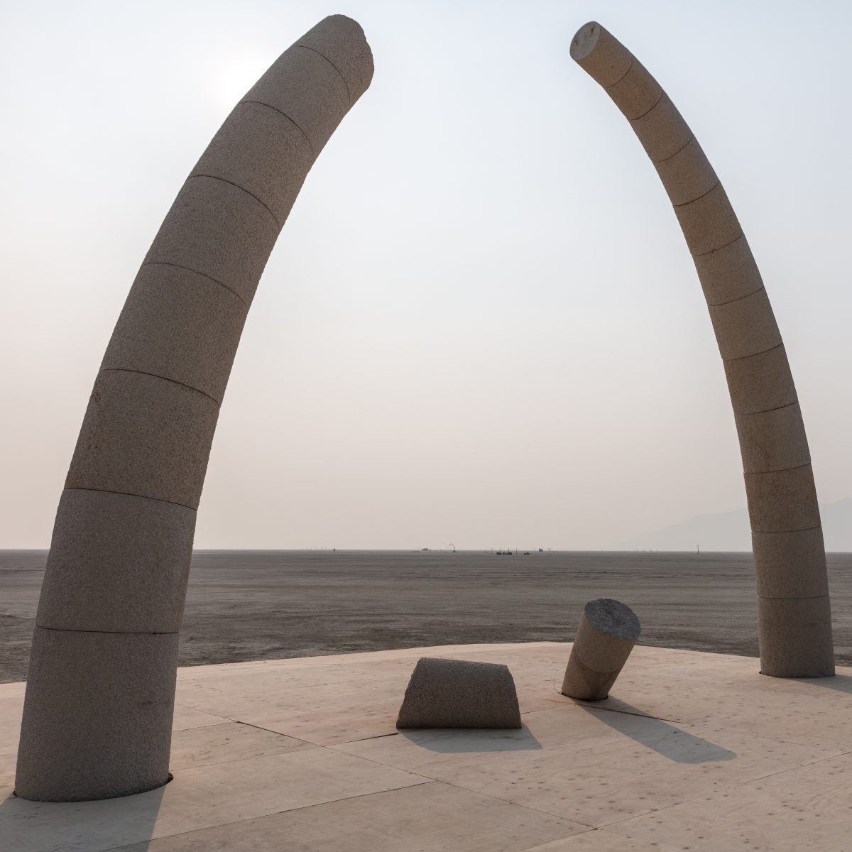 Resolute Arch by: Richard Rhodes, Sculptor from: Seattle, WA year: 2018
