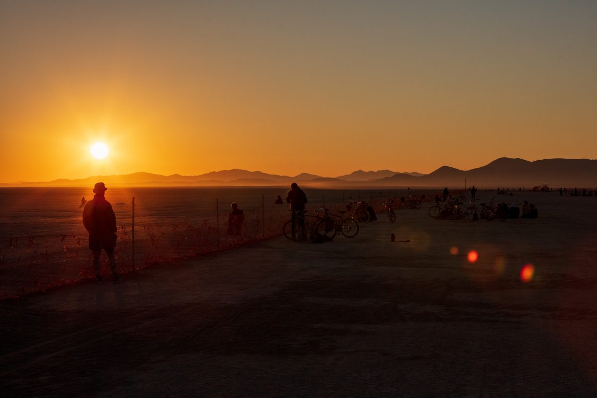 Trash Fence sunrise 2018