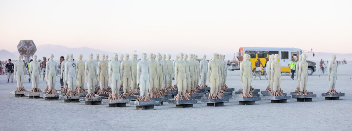 The Man's Army by: Michael Ciulla & The Rave Knights (Alexandra Friedman, Nick Harris, John Jones) with support from Sin Cohen, Steven Platt, Lizzy Layne, Ryan Geist Bozajian & Ciulla Associates from: Los Angeles, CA year: 2019 The Man's Army is 100 androgynous life-sized human figures st...