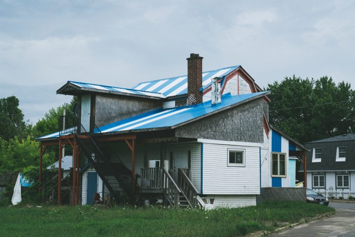 Closed Down Restaurant