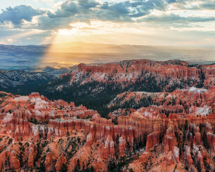 Sunrise at Bryce Canyon National Park