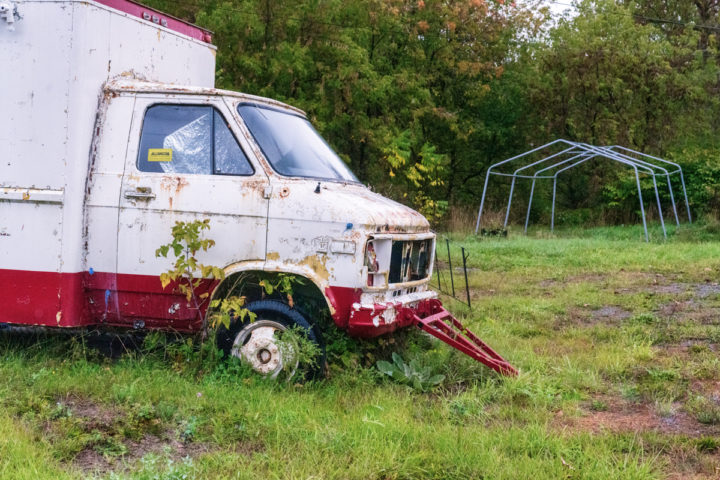 Decaying Van