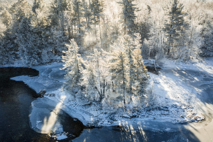 Small Frosty Island