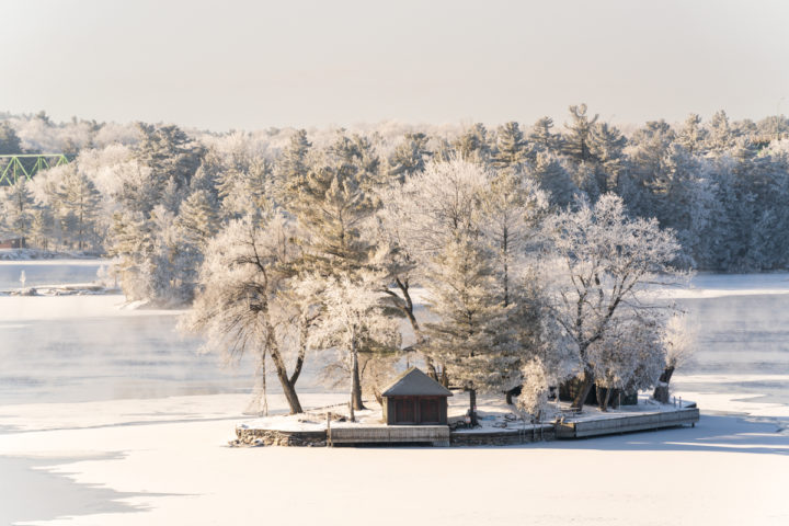 Small Frosty Island 02