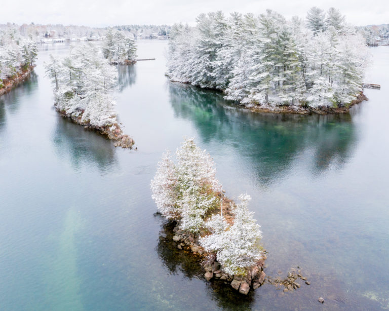Island Dreamscape: Winter Serenity in Thousand Islands