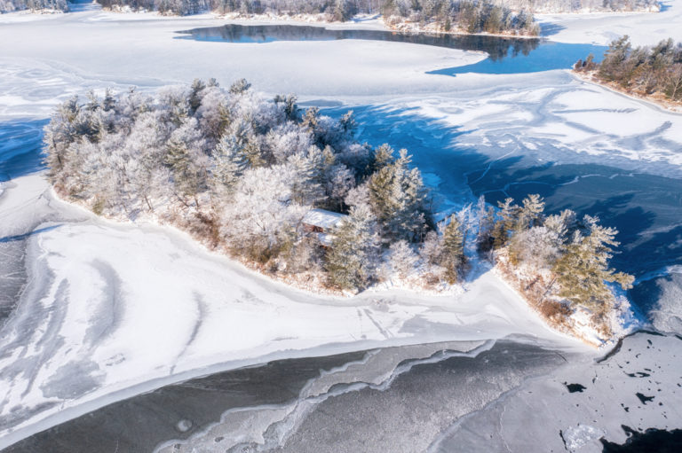 Thousand Islands Frosty Enclave