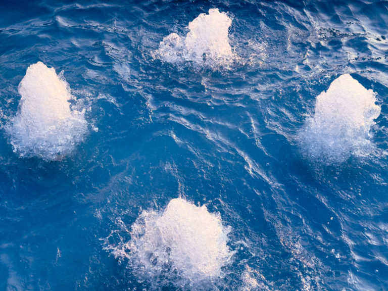 Mysterious Bubbling Patterns in Deep Blue Waters