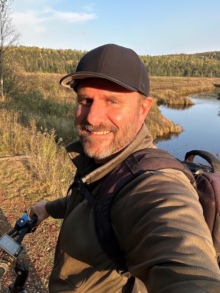 Duncan Rawlinson, self-portrait in Algonquin Park