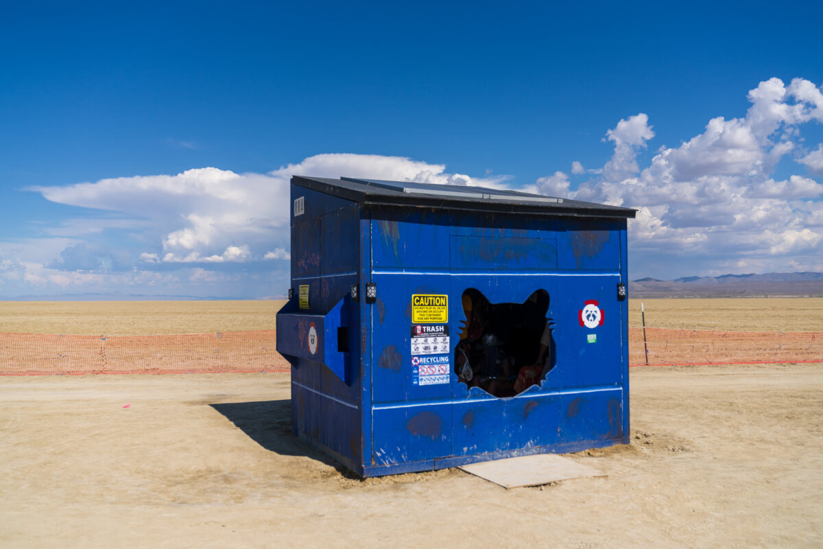 Trash Fence Panda Portal