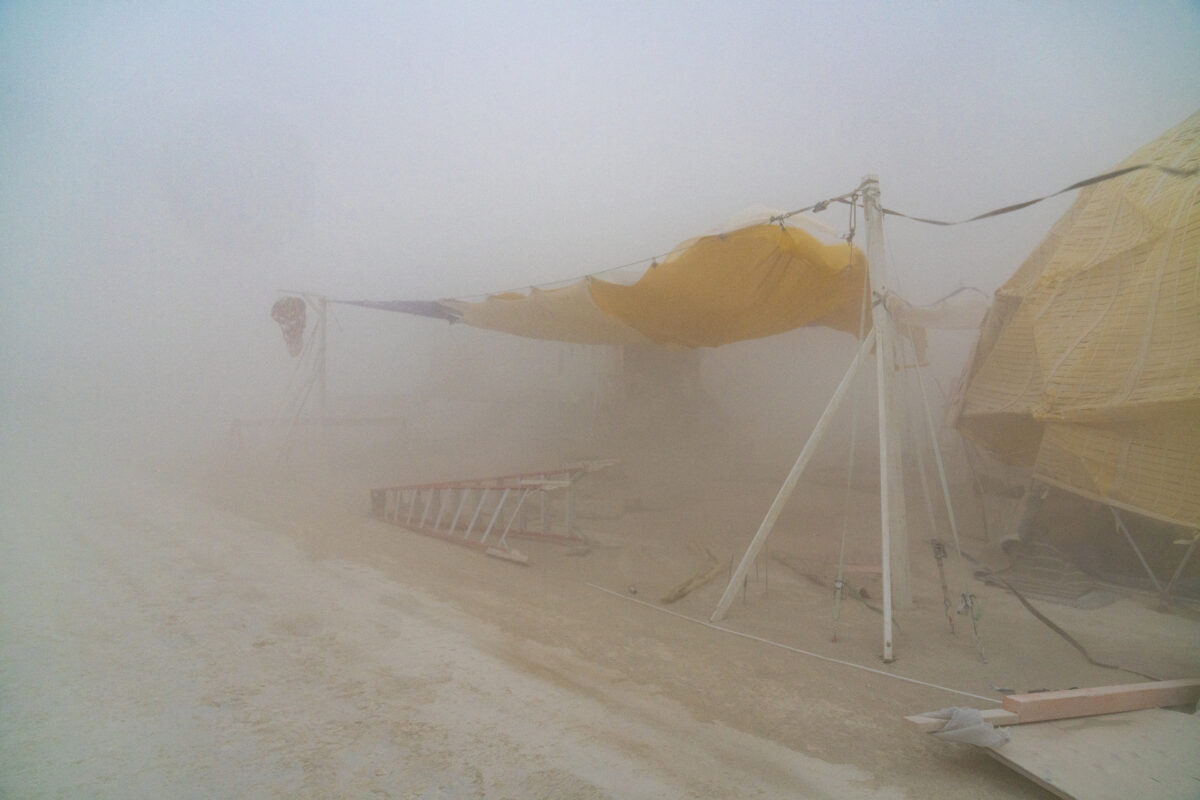 Dust Storm Chaos