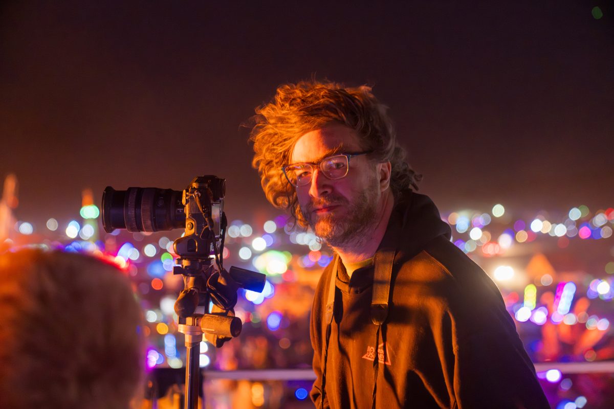 Photographer Shoots The Temple Burn