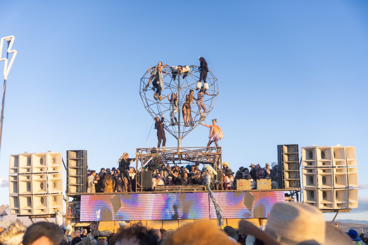 Lee Burridge Robot Heart Sunrise Set