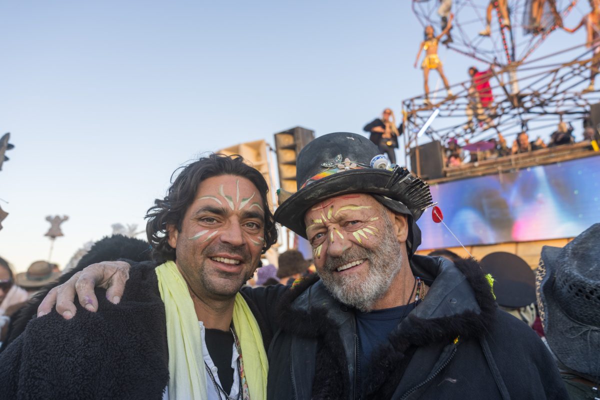 Lee Burridge Robot Heart Sunrise Set