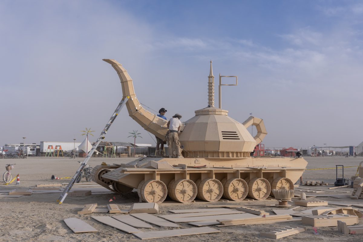 Teapot and EMO and A Cats Dream (build week) by Ke Ming Edmund Mathews Gan Wang Kaifang Zhu Tuhao Wang Hanle and others