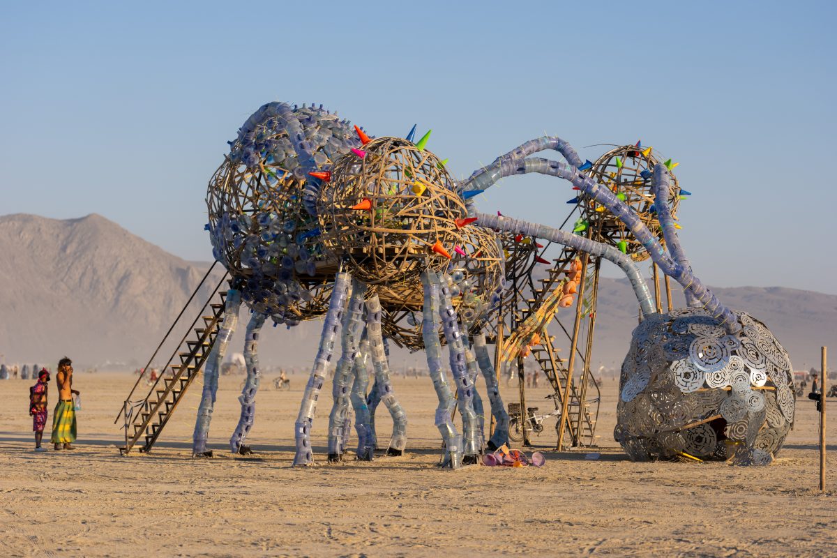 Mebuyan Pulse by Leeroy New Luca Parolari and Sherif Koyes