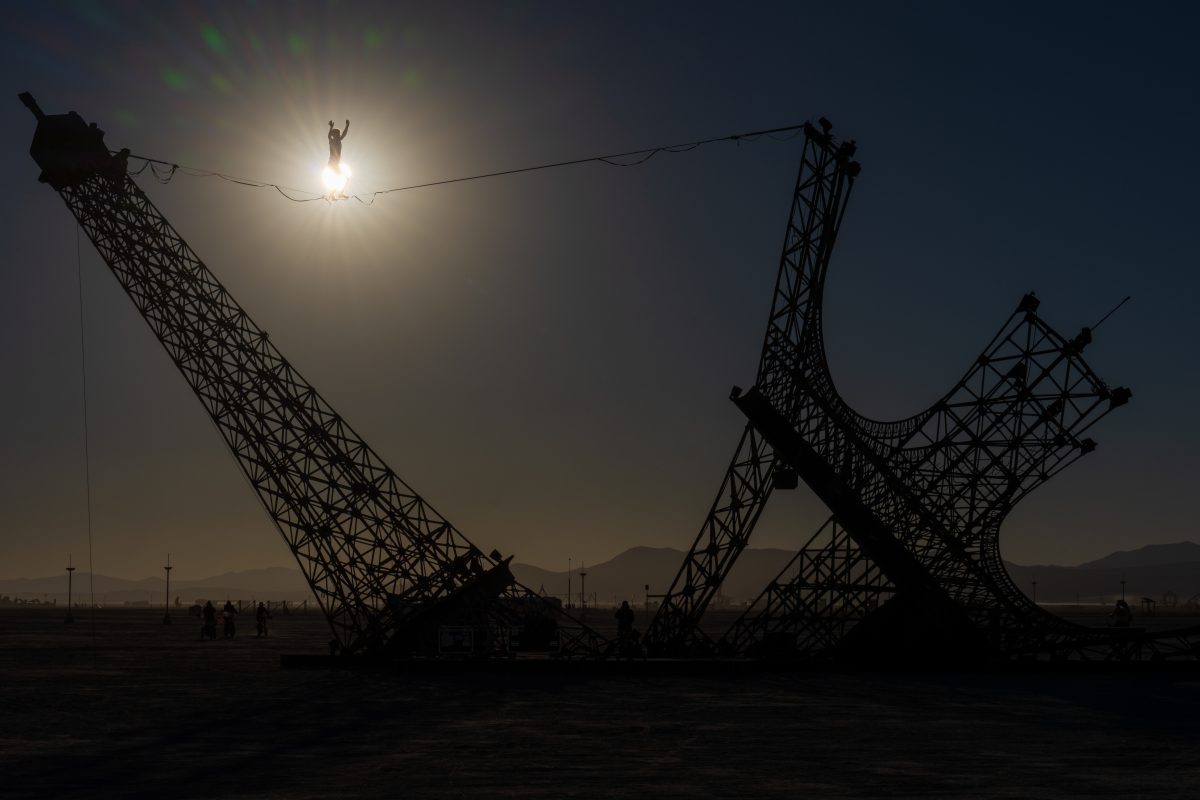Slackline Walker at EIFFELA BROKEN DREAM by Philippe Maindron