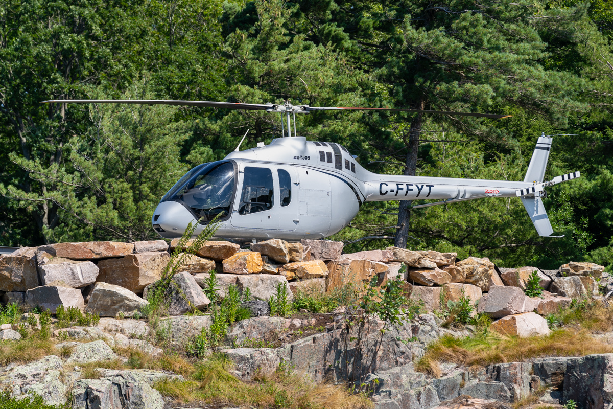 Bell 505 on the Rocks